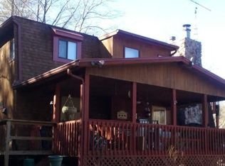 40 Rustic Ln, Murphy, NC 28906