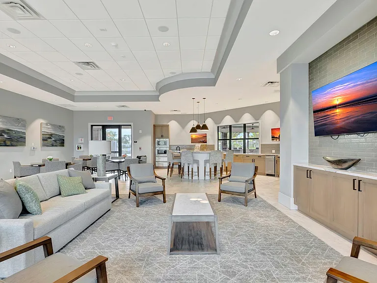 4651 Pinehurst Trl E — Photo 66