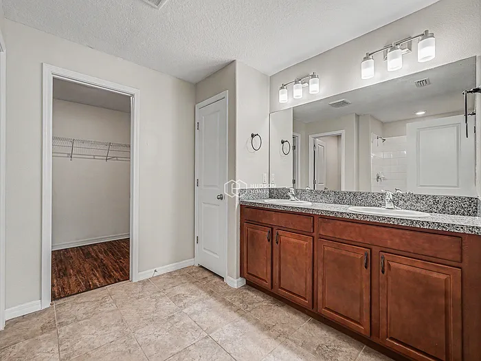 2025 Broad Winged Hawk Dr — Photo 15