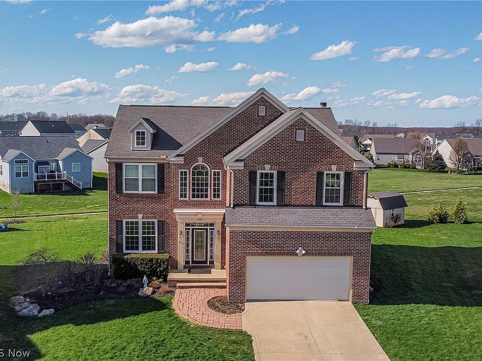 1st image of 1496 Barrymore Ln
