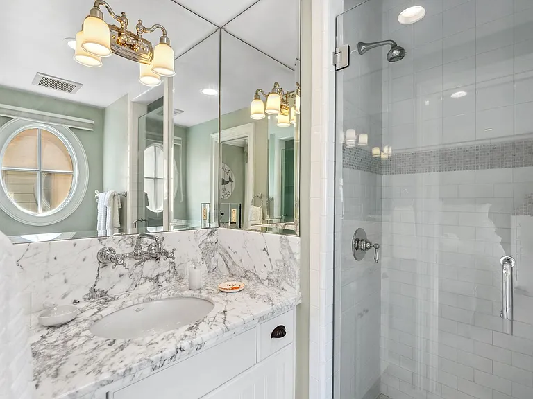 705 Goldenrod Ave — Photo 17