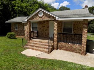 209 Barber Rd, Gastonia, NC 28056