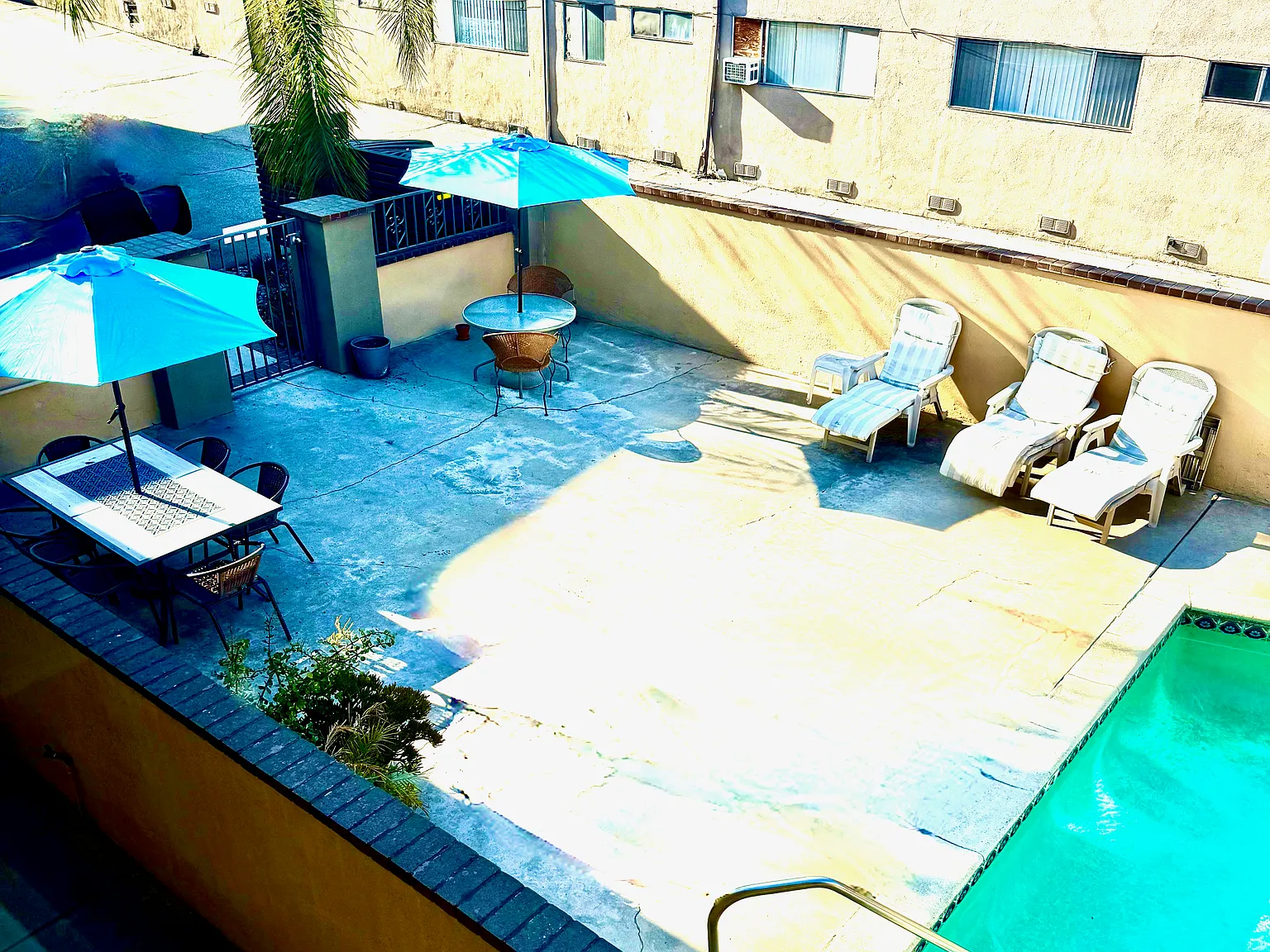 2 bed, 750 sqft, $2,150 — Photo 4