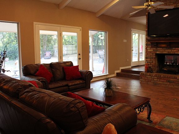 3rd image of 1632 Estates Dr