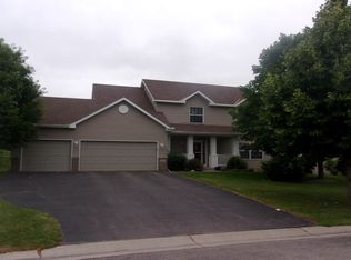 9418 Gander Ln, Saint Bonifacius, MN 55375