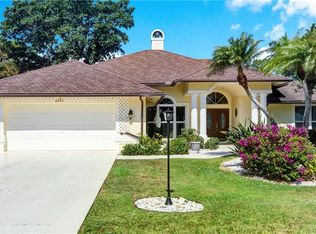 4993 Berkeley Dr, Naples, FL 34112