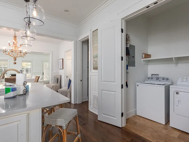 Laundry Room Cabinet