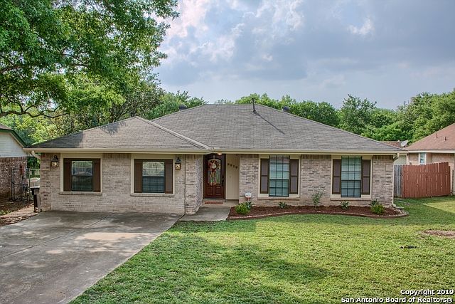 1st image of 9019 Wellesley Manor Dr