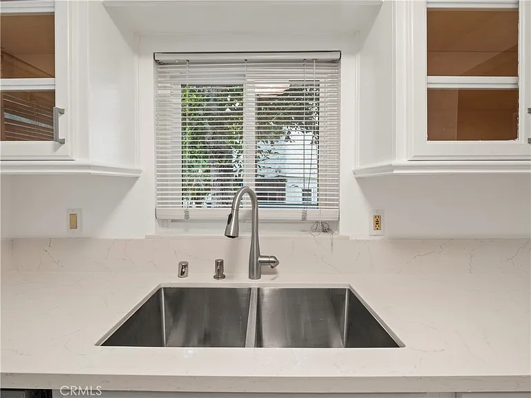 18411 Hatteras St #138 — Photo 10