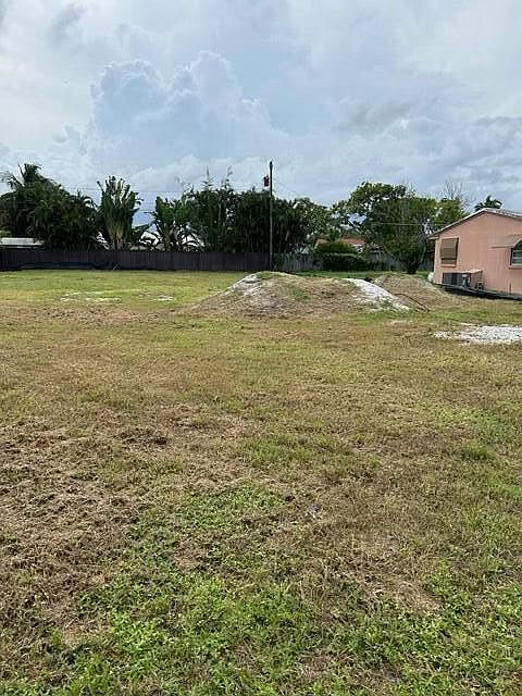 1st image of 720 NW 3rd Avenue