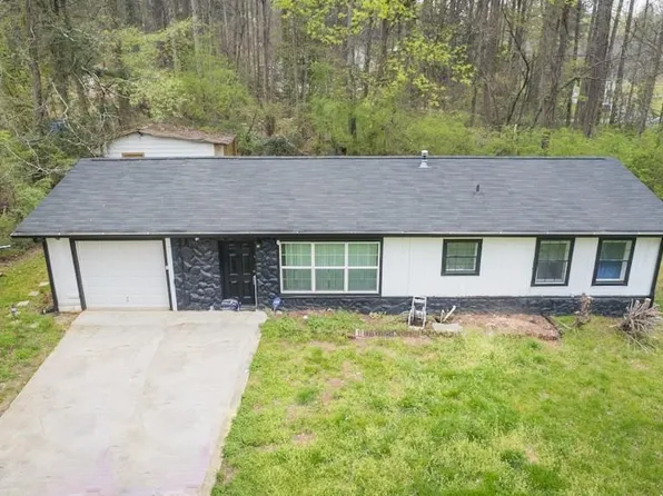 3681 Stonewall Tell Rd, Atlanta, GA 30349