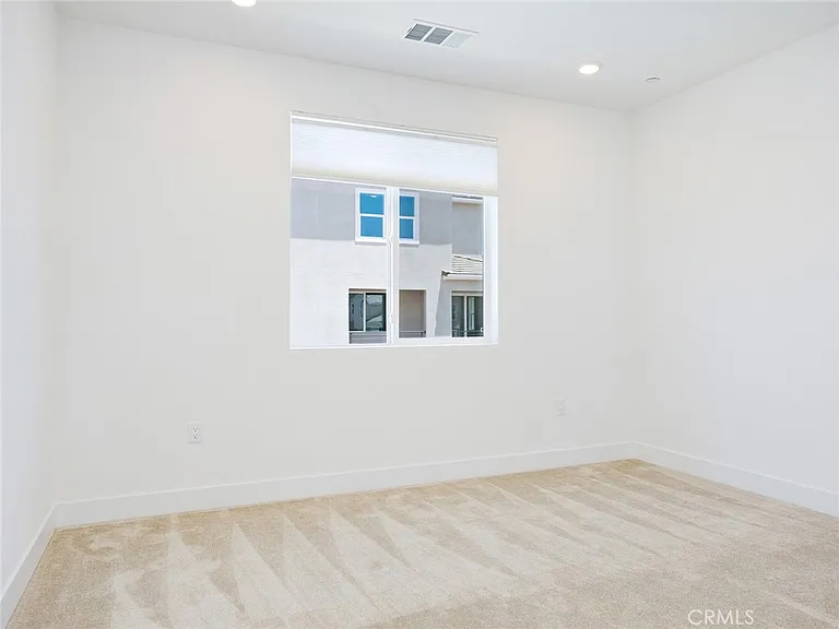 27399 Fox Den Pl — Photo 22