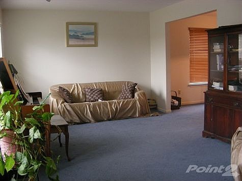 2nd image of 48901 Sherwood Ct