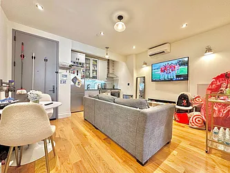 Rented by Doorway NYC, LLC