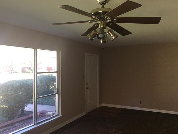 2nd image of 6850 Kingsway Dr