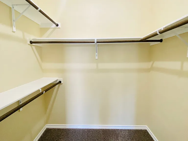 La Marquesa Apartments — Photo 6