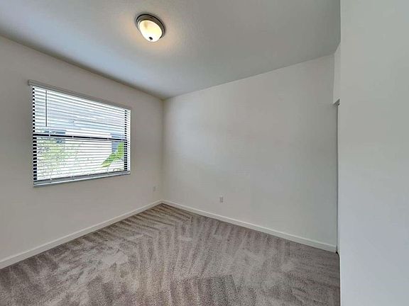 5th image of 1631 SW 29th St