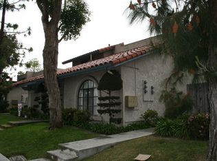 8212 Slater Ave #1, Huntington Beach, CA 92647