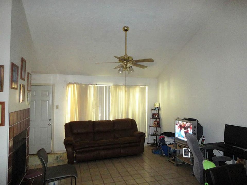 1st image of 16322 Kensley Dr