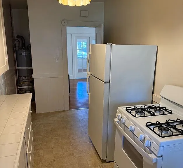 2522 G St #2522 — Photo 11