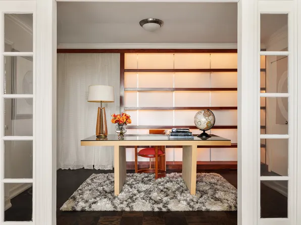 360 West 22nd Street image 9 of 13