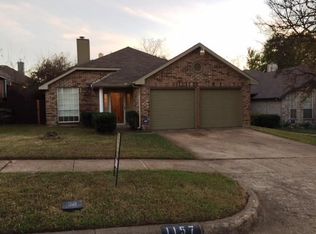 1157 Calvert Dr, Cedar Hill, TX 75104
