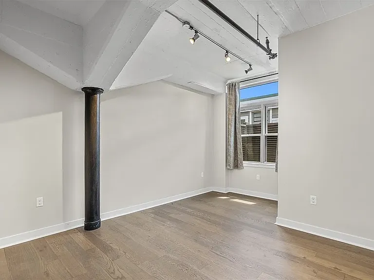 166 Terrace St #411 — Photo 19