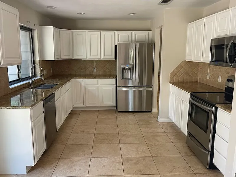 1017 Beecave Woods Dr — Photo 4