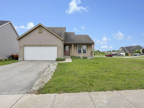 2nd image of 982 Margate Cir