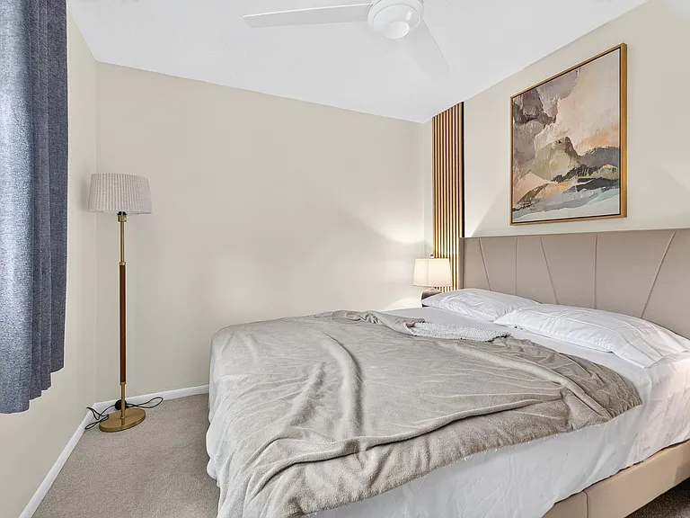 6372 Dummerston Ct — Photo 43