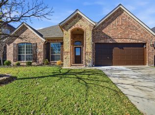 816 Westview Dr, Little Elm, TX 75068
