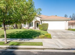 3205 Waterloo Pl, Bakersfield, CA 93311