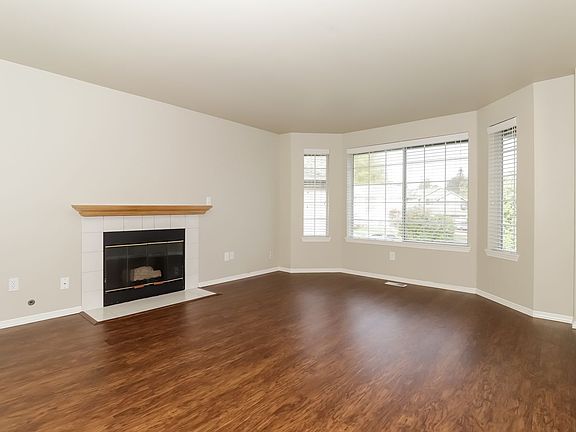 5th image of 421 97th Ave SE