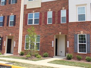 7574 Brunson Cir, Gainesville, VA - View 2