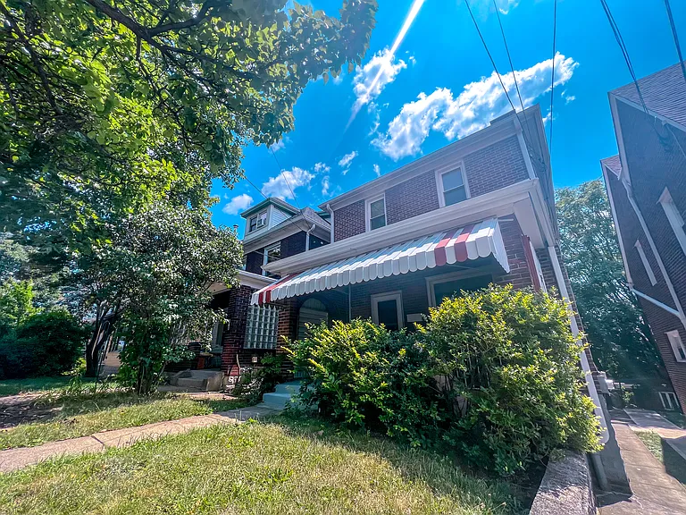 868 Kennebec St — Photo 18