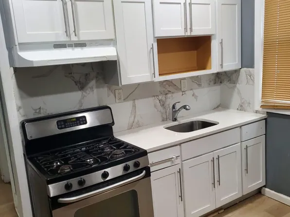 208 Munn Ave APT 1, Irvington, NJ 07111