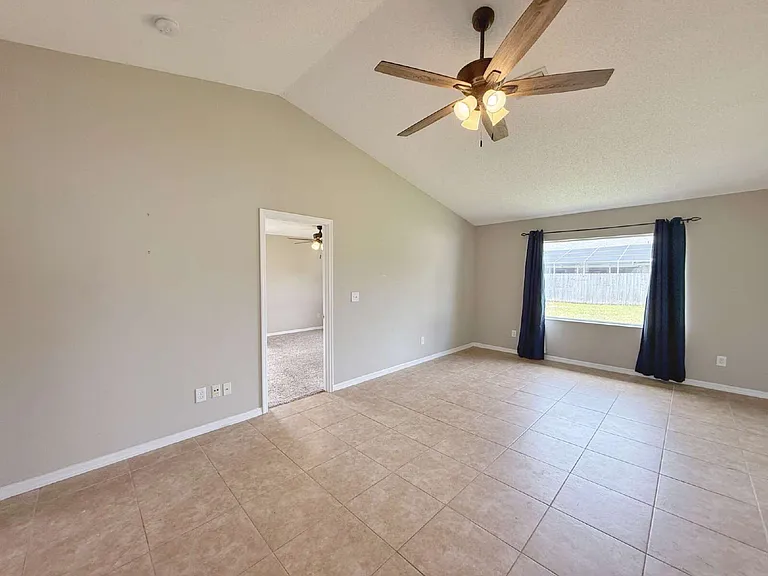 39 Fischer Ln — Photo 5