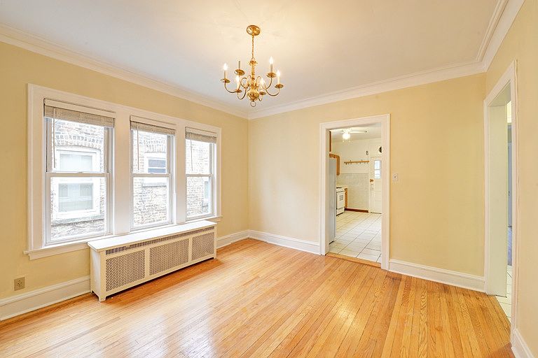 The large dining room can fit a large table plus furniture.