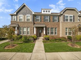 1015 Henley Ln, Gallatin, TN 37066