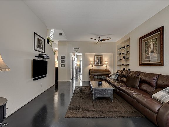 2nd image of 10524 Music Ave