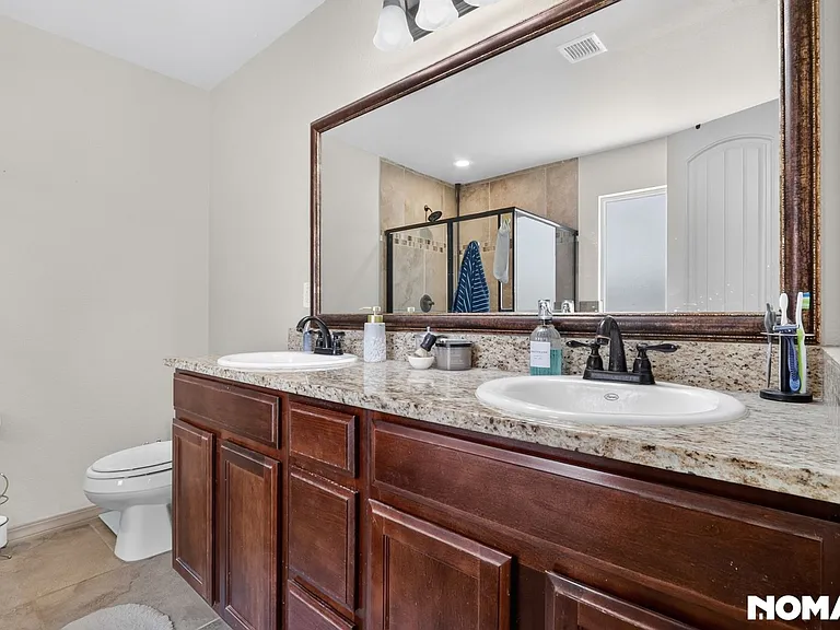 12485 Chamberlain Dr — Photo 23