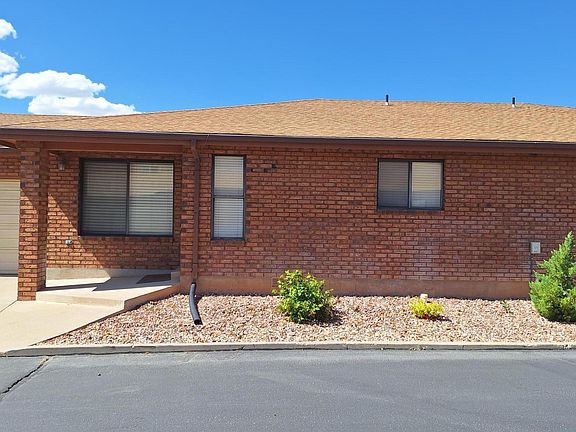 2nd image of 139 N 100 W APT 3