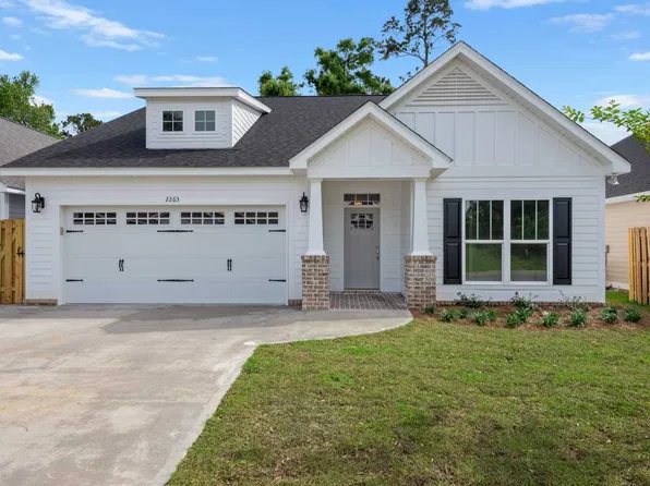 617 Knotted Pine Dr, Tallahassee, FL 32312