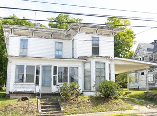 130 E State St, Pleasantville, PA 16341