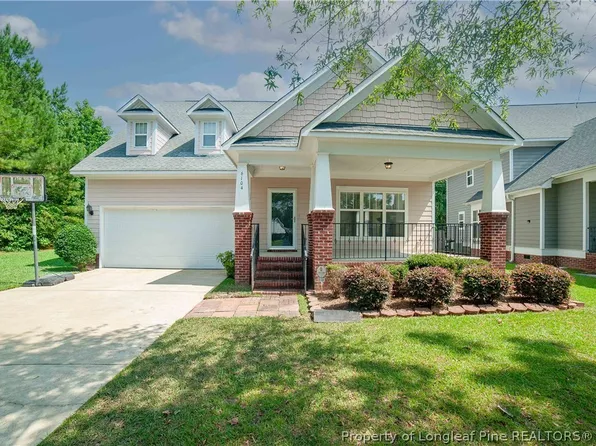 6104 Oak Spring St, Stedman, NC 28391