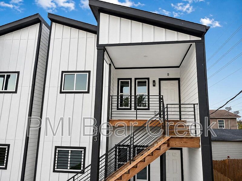 1st image of 333 Delaware St Unit B