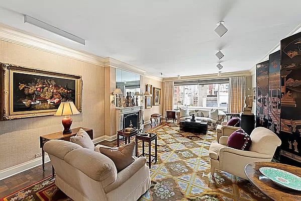 1st image of 700 Park Ave #14A-SVT2