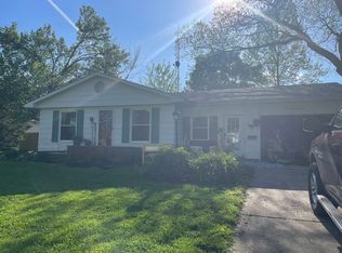 701 S Cass St, Virginia, IL 62691