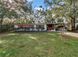 908 E Wisconsin Ave, Deland, FL 32724