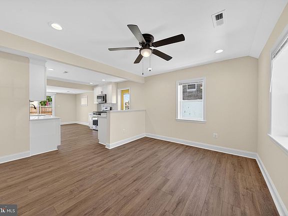 3rd image of 3129 Sollers Point Rd